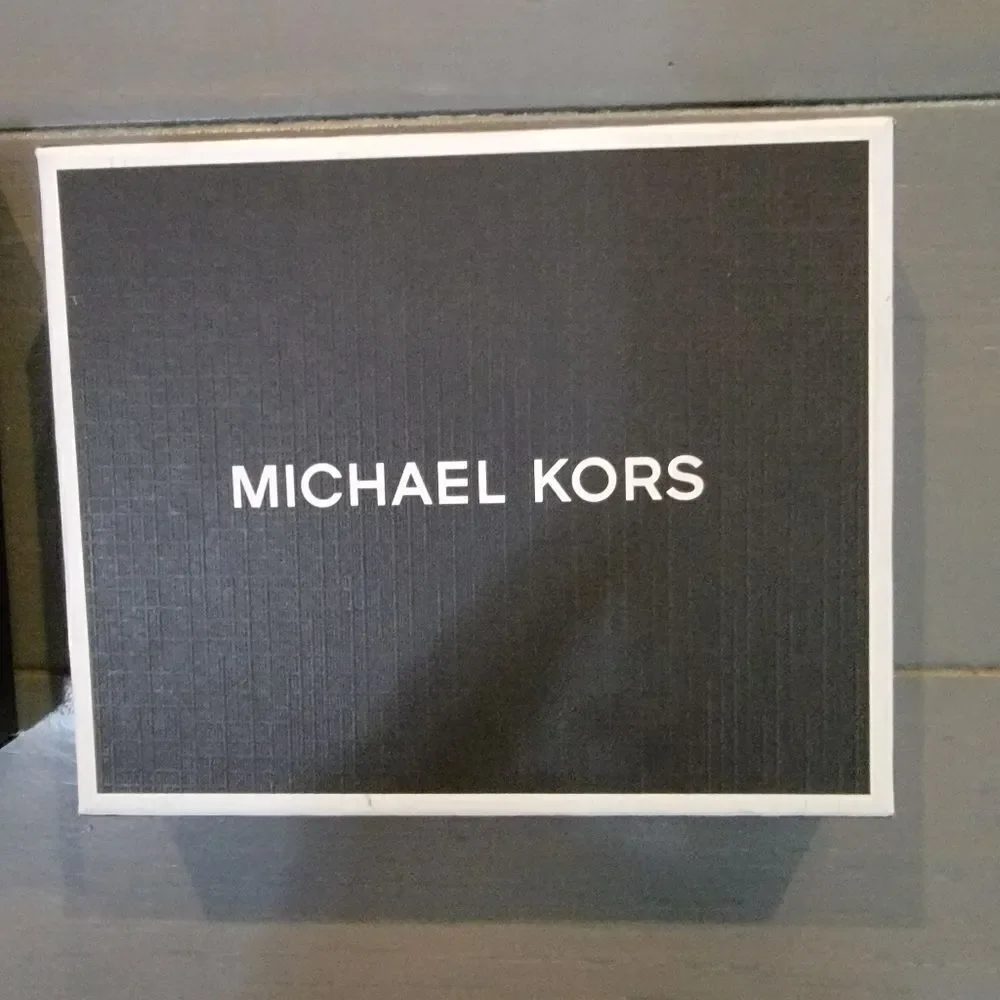 🎄🎁ALERT Michael Kors Men's Black Jet Set Signature Andy Billfold Pocket